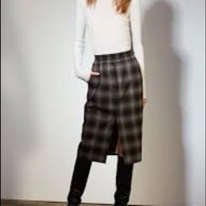 BNWT Le Fou Aritzia Olivine skirt  wool-cashmere